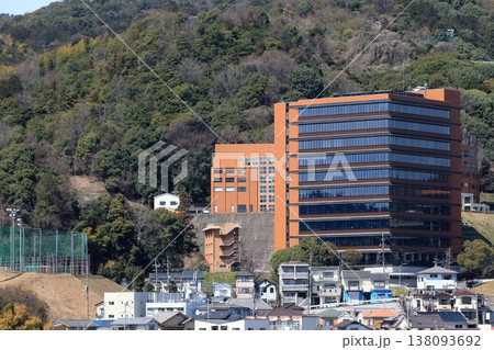 武田山と広島経済大学(広島市安佐南区) 武田山と広島経済大学(広島市安佐南区) 138093692