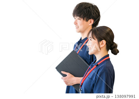 介護施設・デイサービスで働くケアマネージャー・作業療法士の介護職員 138097991
