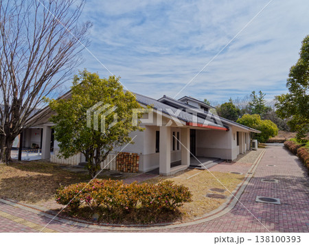 愛知県陶磁美術館陶芸館　 138100393