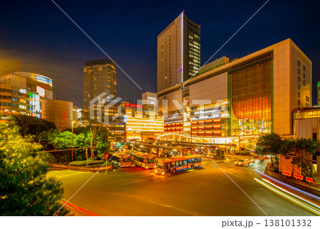 横浜駅夜景 横浜駅夜景 138101332