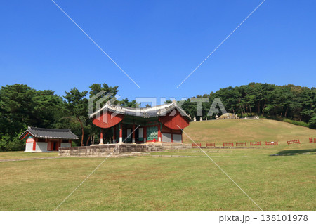Donggureung in Guri-si, registered as a World Cultural Heritage site, is the tomb of a Joseon Dynasty King. Donggureung in Guri-si, registered as a World Cultural Heritage site, is the tomb of a Joseon Dynasty King. 138101978