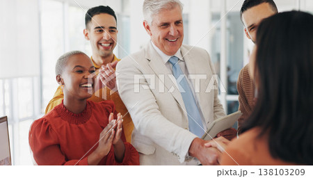 Business people, applause and shaking hands for teamwork success, collaboration and project congratulations. Marketing group, manager handshake and clapping for deal, thank you and winner in office Business people, applause and shaking hands for teamwork success, collaboration and project congratulations. Marketing group, manager handshake and clapping for deal, thank you and winner in office 138103209