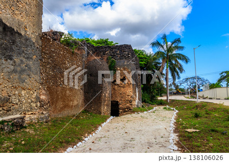 Ruins of Mtoni palace in Zanzibar, Tanzania 138106026