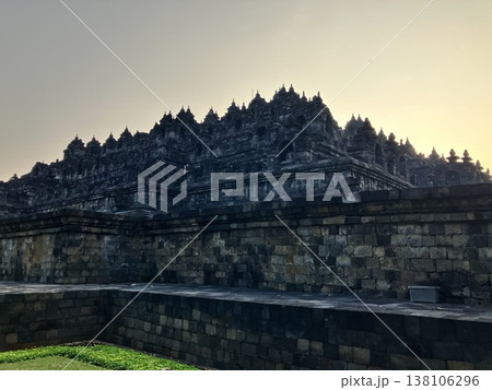 インドネシア ボロブドゥール寺院 インドネシア ボロブドゥール寺院 138106296