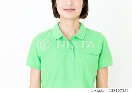 ミドル女性の介護福祉士 ミドル女性の介護福祉士 138107522