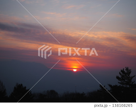 春の夜明け（20260324054929) 138108265