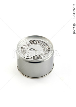 缶詰 138109294