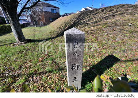 京都 御土居 各所に残る秀吉が築いた土塁 京都 御土居 各所に残る秀吉が築いた土塁 138110630