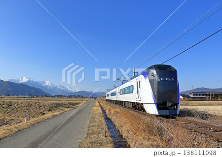 大糸線 早春の特急はくば 大糸線 早春の特急はくば 138111098
