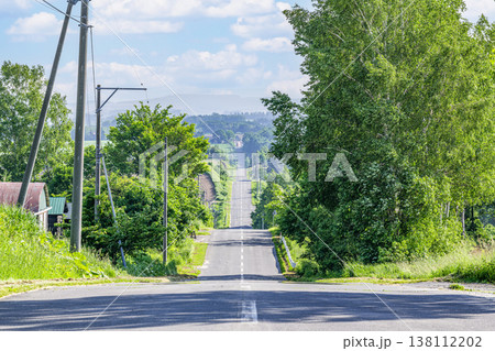 北海道上富良野町 かみふらの八景 夏のジェットコースターの路 北海道上富良野町 かみふらの八景 夏のジェットコースターの路 138112202