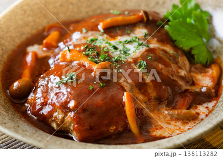 煮込みハンバーグ 煮込みハンバーグ 138113282