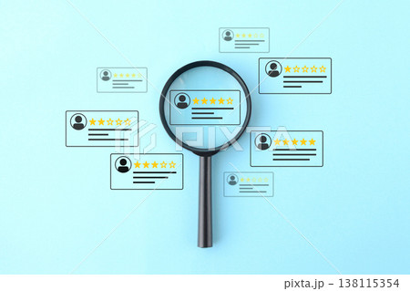顧客の評価やレビューを虫眼鏡で分析するイメージ画像 138115354