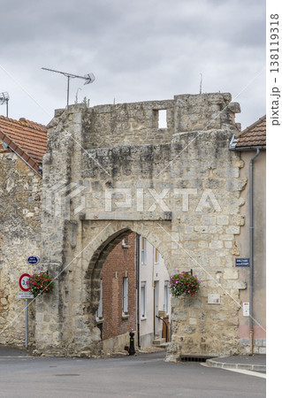 Ancient stone archway in Blancs Coteaux village entrance 138119318