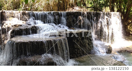 クアンシーの滝【ラオス・ルアンパバーン】 138122150