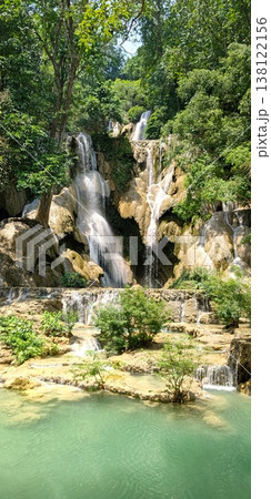 クアンシーの滝【ラオス・ルアンパバーン】 138122156