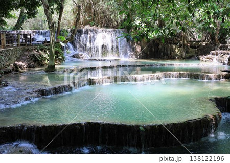 クアンシーの滝【ラオス・ルアンパバーン】 クアンシーの滝【ラオス・ルアンパバーン】 138122196