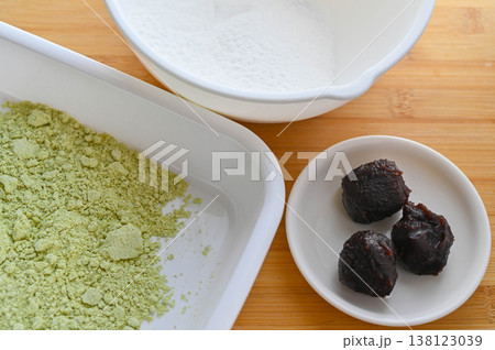 うぐいす餅の材料 うぐいす餅の材料 138123039