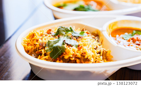 ビリヤニ は スパイス 香る 流行 の フード 【 空前 の ブーム の インド風 炊込みご飯 】 ビリヤニ は スパイス 香る 流行 の フード 【 空前 の ブーム の インド風 炊込みご飯 】 138123072