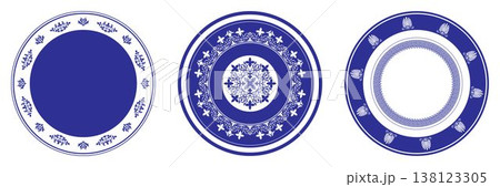 Round stamps with decorative ornaments. Greek style seamless ornament. Vintage Greek floral meander, palmette. Endless European pattern border. Border Ancient Greece, Roman Empire. Set of vector stamp 138123305