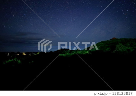 沖縄県　石垣島　玉取崎展望台の星空 138123817