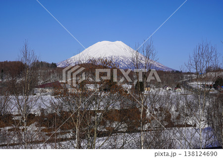 ニセコ町黒川地区羊蹄山ビューポイントから見る羊蹄山(2026年3月 ニセコ町黒川地区羊蹄山ビューポイントから見る羊蹄山(2026年3月 138124690