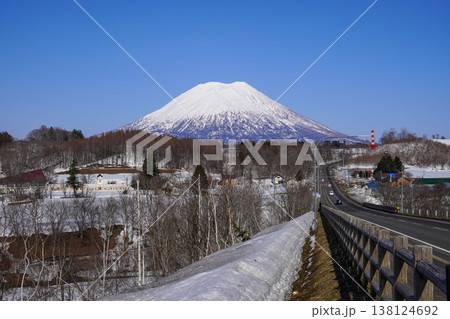 ニセコ町黒川地区羊蹄山ビューポイントから見る羊蹄山(2026年3月 ニセコ町黒川地区羊蹄山ビューポイントから見る羊蹄山(2026年3月 138124692