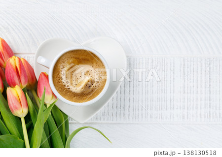 Coffee and fresh tulips 138130518