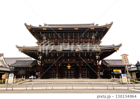 京都府　東本願寺・御影堂門（重要文化財） 京都市 下京区 常葉町　2022年2月 138134964