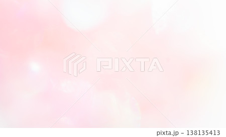 やさしいピンク色のふわふわ背景　玉ボケ光のグラデーション 138135413