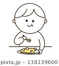 カレーを食べるシンプルな人物 備蓄 カラー カレーを食べるシンプルな人物 備蓄 カラー 138139600
