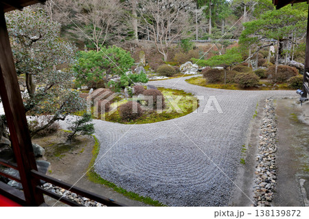 曼殊院　庭　風情 138139872