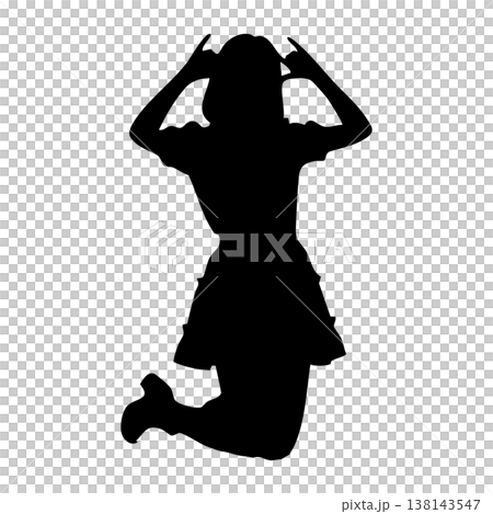 女性のアイドルのシルエットポーズ 女性のアイドルのシルエットポーズ 138143547