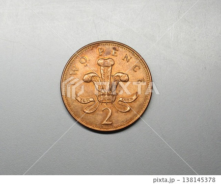 イギリスで1997年に発行された2ペンス硬貨 138145378