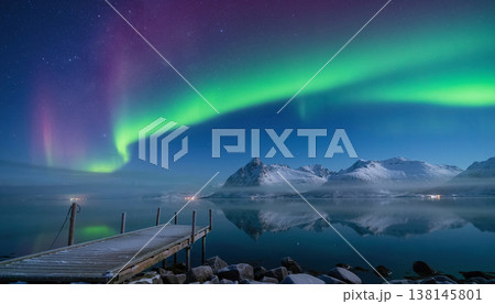 オーロラ 138145801