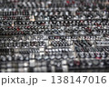 活版印刷用の金属活字が並ぶ背景素材 138147016