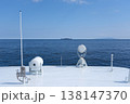 晴天の日フェリーの先に見える初島全景 138147370