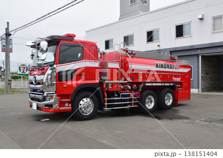 大型水槽付き消防車 138151404