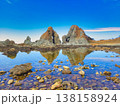 新潟県　佐渡の夫婦岩 138158924