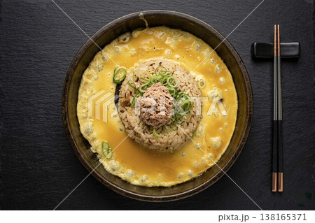 チャーハン 138165371