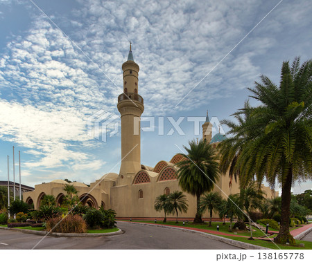 Majestic Ash Shaliheen Mosque with minaret and palm trees under a cloudy sky, Bandar Seri Begawan, Brunei Darussalam Majestic Ash Shaliheen Mosque with minaret and palm trees under a cloudy sky, Bandar Seri Begawan, Brunei Darussalam 138165778