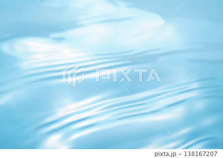 水・水面・波紋・キラキラ・テクスチャ・背景素材 138167207