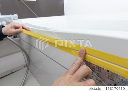 浴室のコーキング打ち換え時のマスキング 138170610