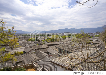 Panoramic view of traditional house of the old town Lijiang, China. Dayan, commonly called the Old Town of Lijiang. Look from Lion Hill. Panoramic view of traditional house of the old town Lijiang, China. Dayan, commonly called the Old Town of Lijiang. Look from Lion Hill. 138173412