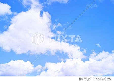 青空と雲イメージ 青空と雲イメージ 138175269