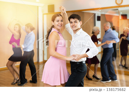 young woman with man dance rumba 138175682