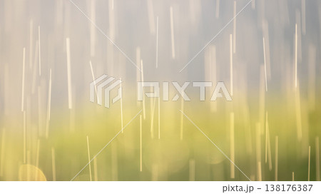 梅雨・激しく降る雨のイメージ 梅雨・激しく降る雨のイメージ 138176387