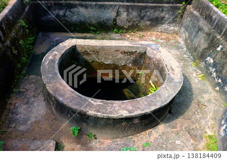 Indian old concrete pit Indian old concrete pit 138184409