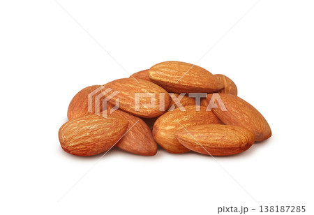 アーモンドのイラスト リアル 138187285