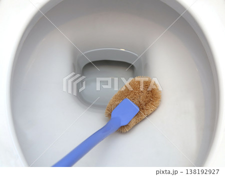 トイレ清掃 138192927