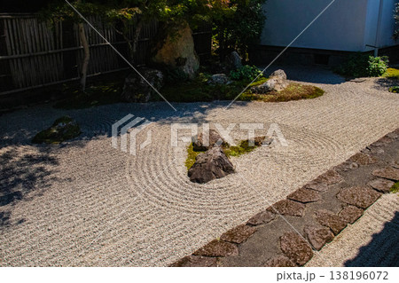【京都風景】南禅寺(3) 輪廻の戒め伝える六道庭 138196072